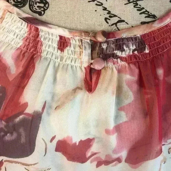 Blue Velvet Womens 2X Beige Floral Blouse S/S Chiffon Flutter Sleeves NWT - Picture 2 of 8